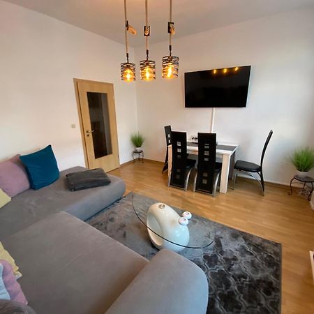 Zur Schleuse - Ferienwohnung Bis 6 Personen Mit Gem Garten 로스토크 외부 사진